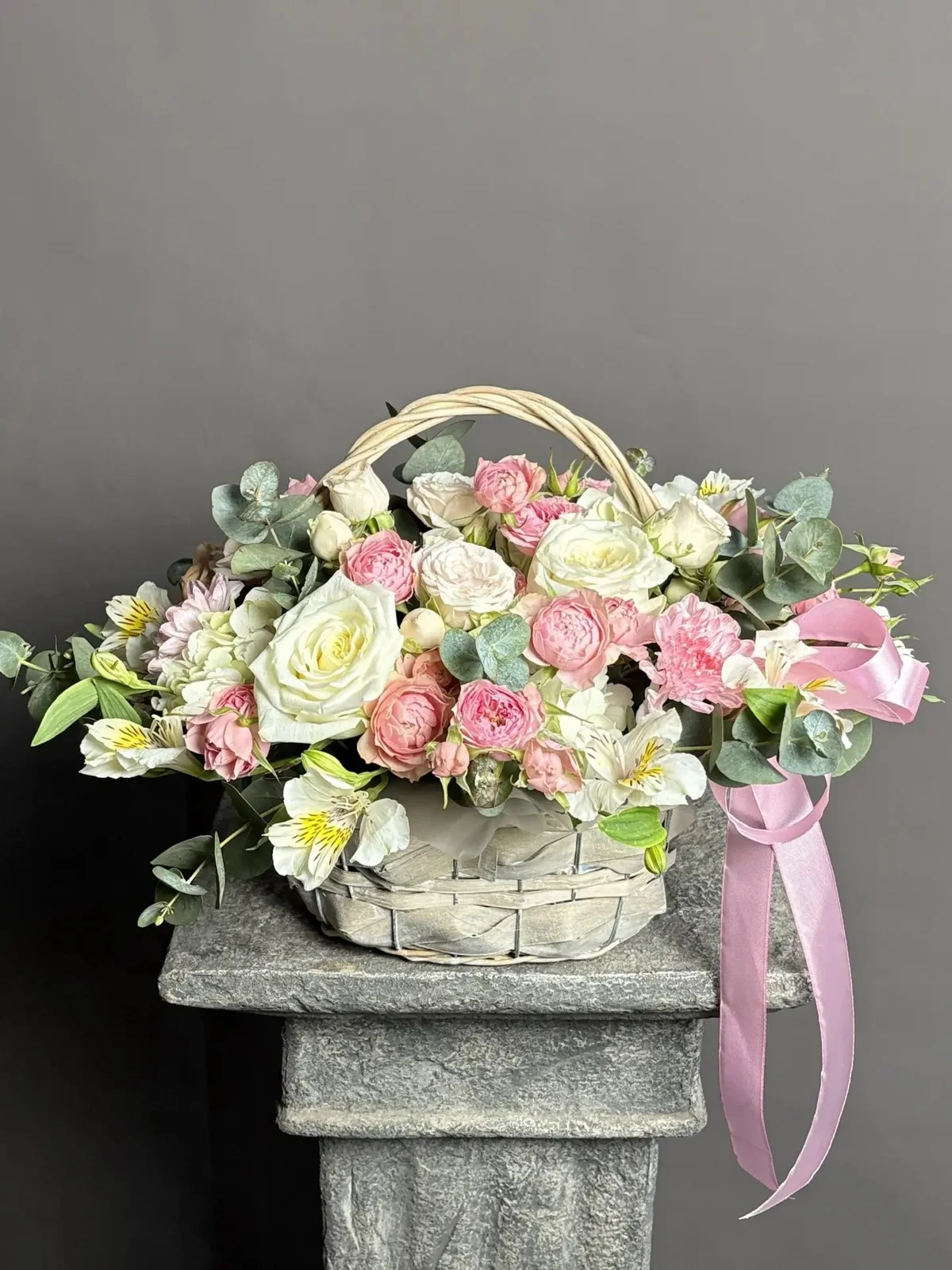 Корзина "Нежный сад"