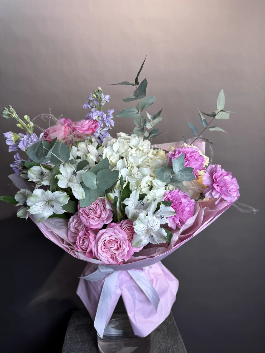 Романтичный букет в нежных оттенках