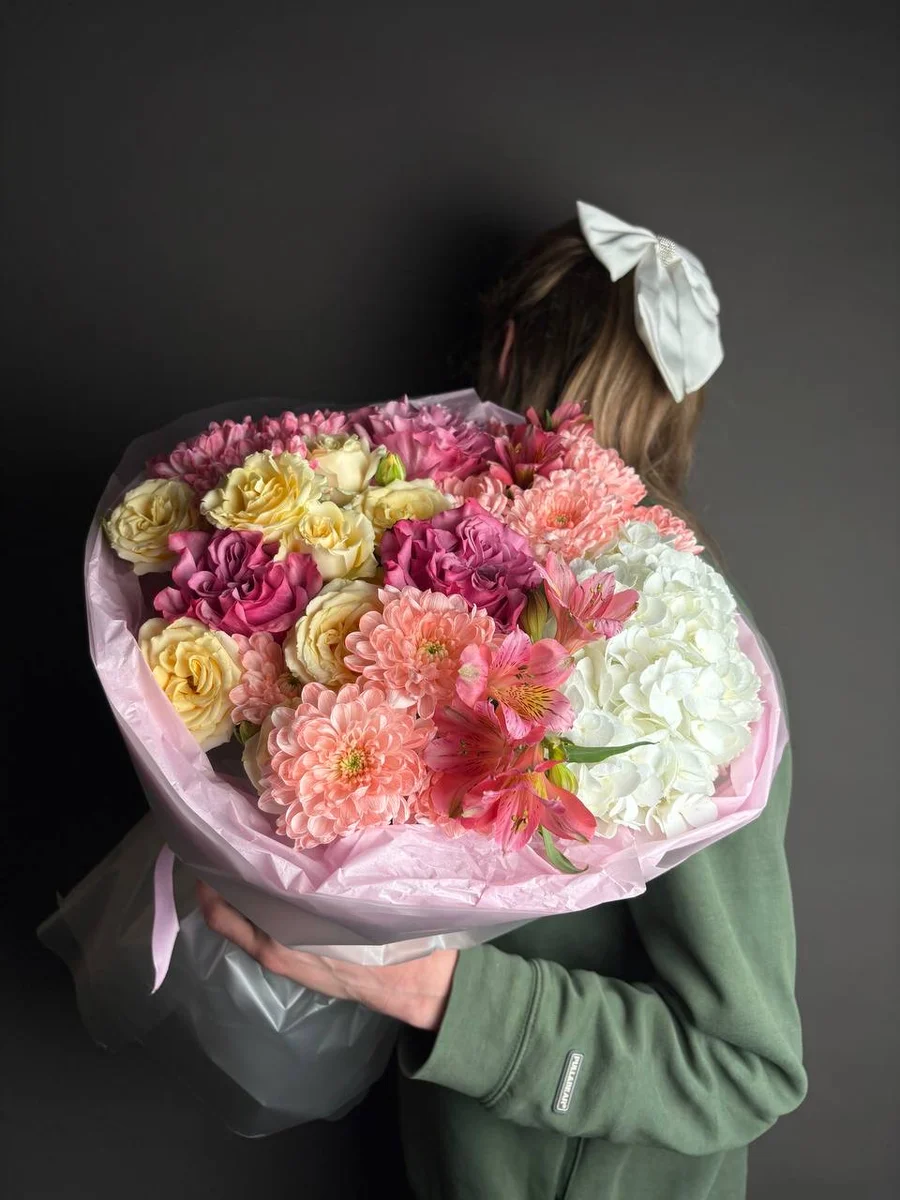 Авторский букет в нежных тонах